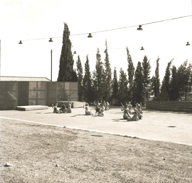   - 40  1962